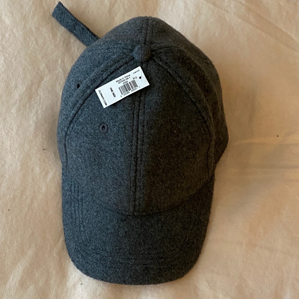 Old Navy Dark Gray Wool Cap